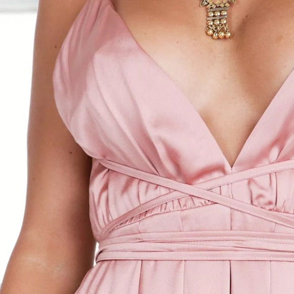 ✨🌸 Silky Maxi Dress 🌸✨ - Picture 6 of 8